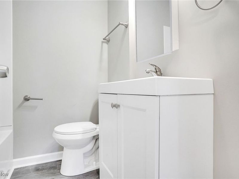 570 Mohawk Avenue, Akron, OH 44305 Photo 11