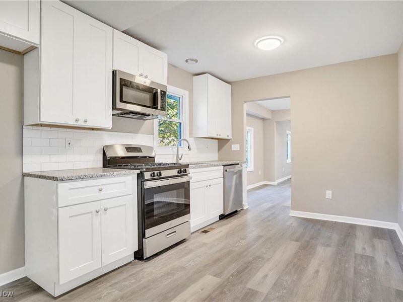 570 Mohawk Avenue, Akron, OH 44305 Photo 15