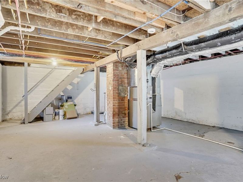 570 Mohawk Avenue, Akron, OH 44305 Photo 18