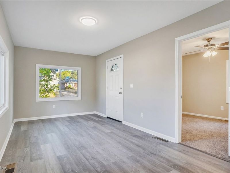 570 Mohawk Avenue, Akron, OH 44305 Photo 4