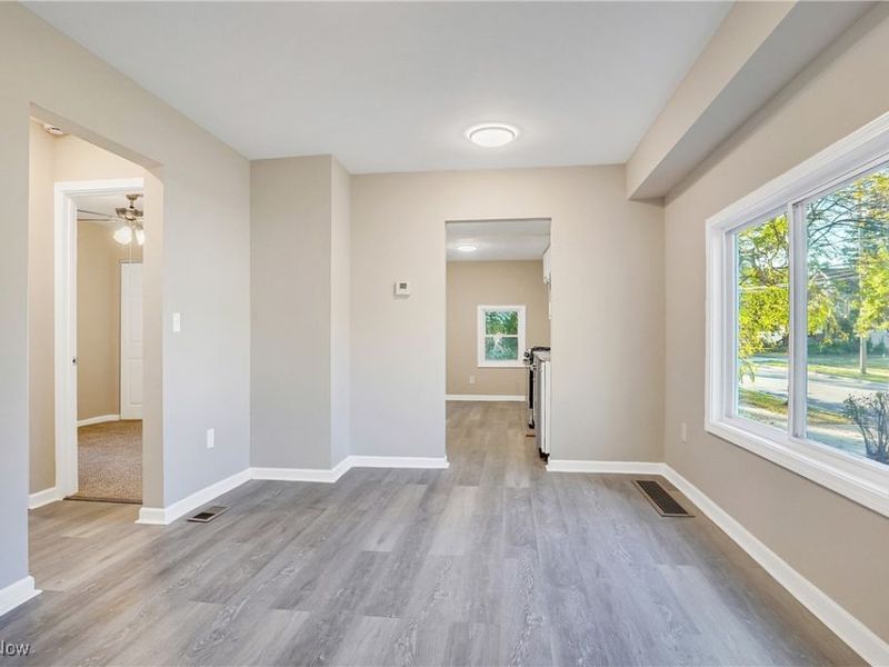 570 Mohawk Avenue, Akron, OH 44305 Photo 5