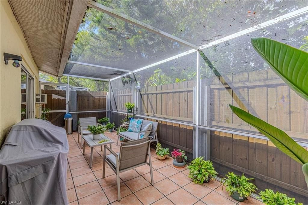 12249 Londonderry Ln, Bonita Springs, FL 34135 Photo