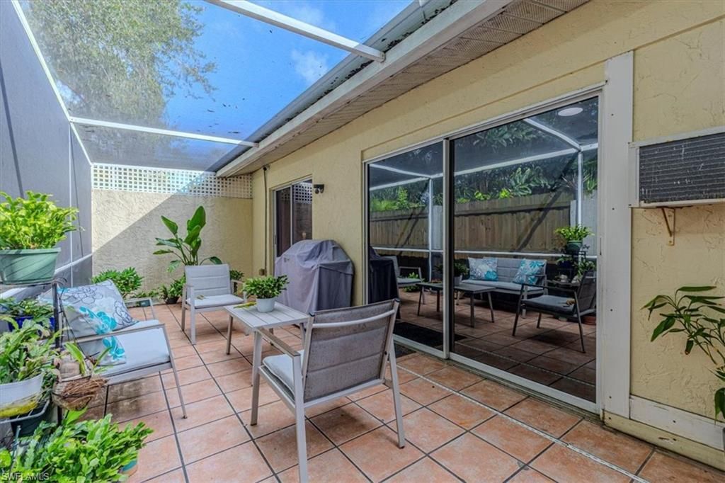 12249 Londonderry Ln, Bonita Springs, FL 34135 Photo