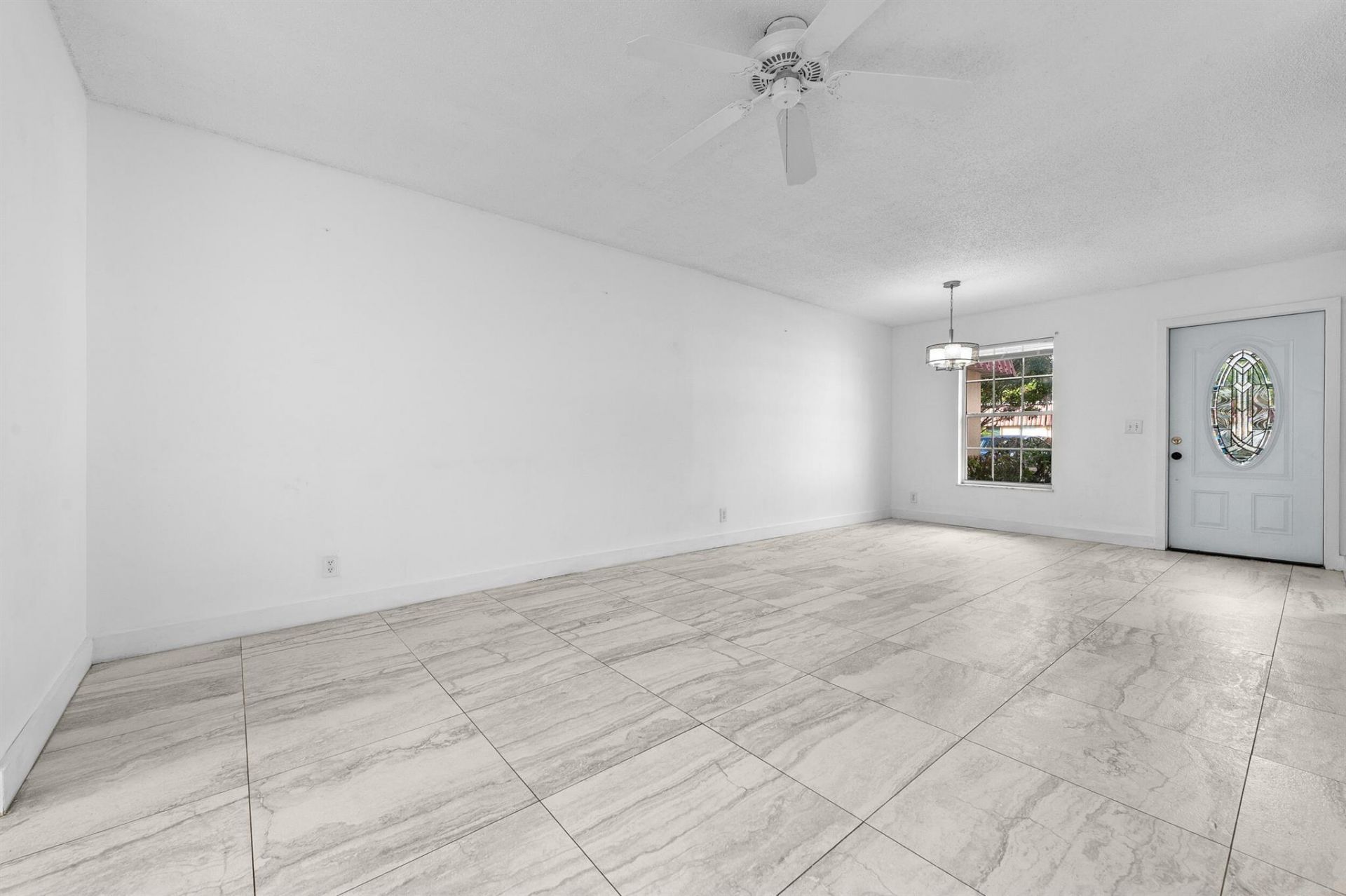 811 Salem Lane, Lake Worth, FL 33467 Photo