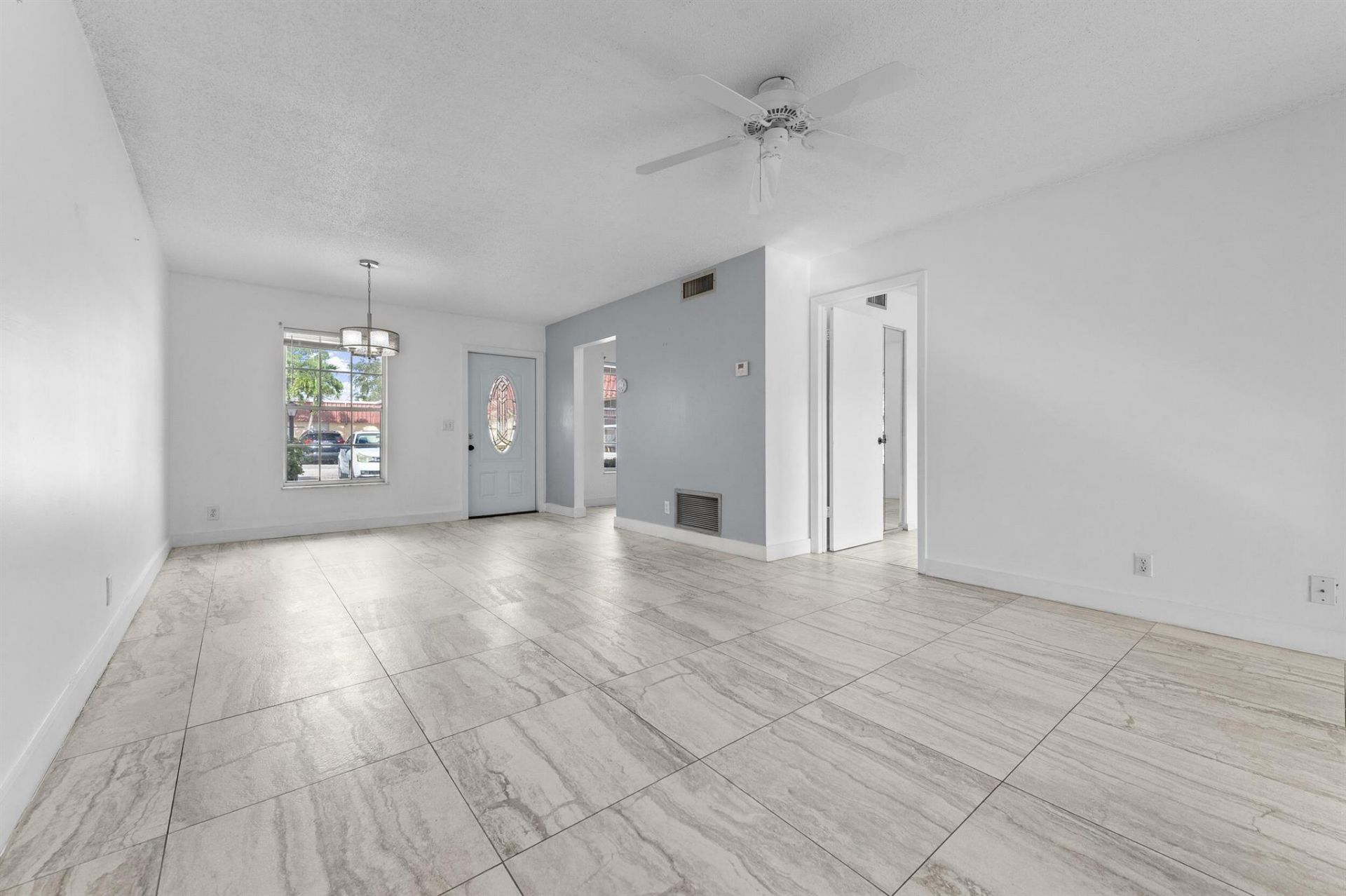 811 Salem Lane, Lake Worth, FL 33467 Photo