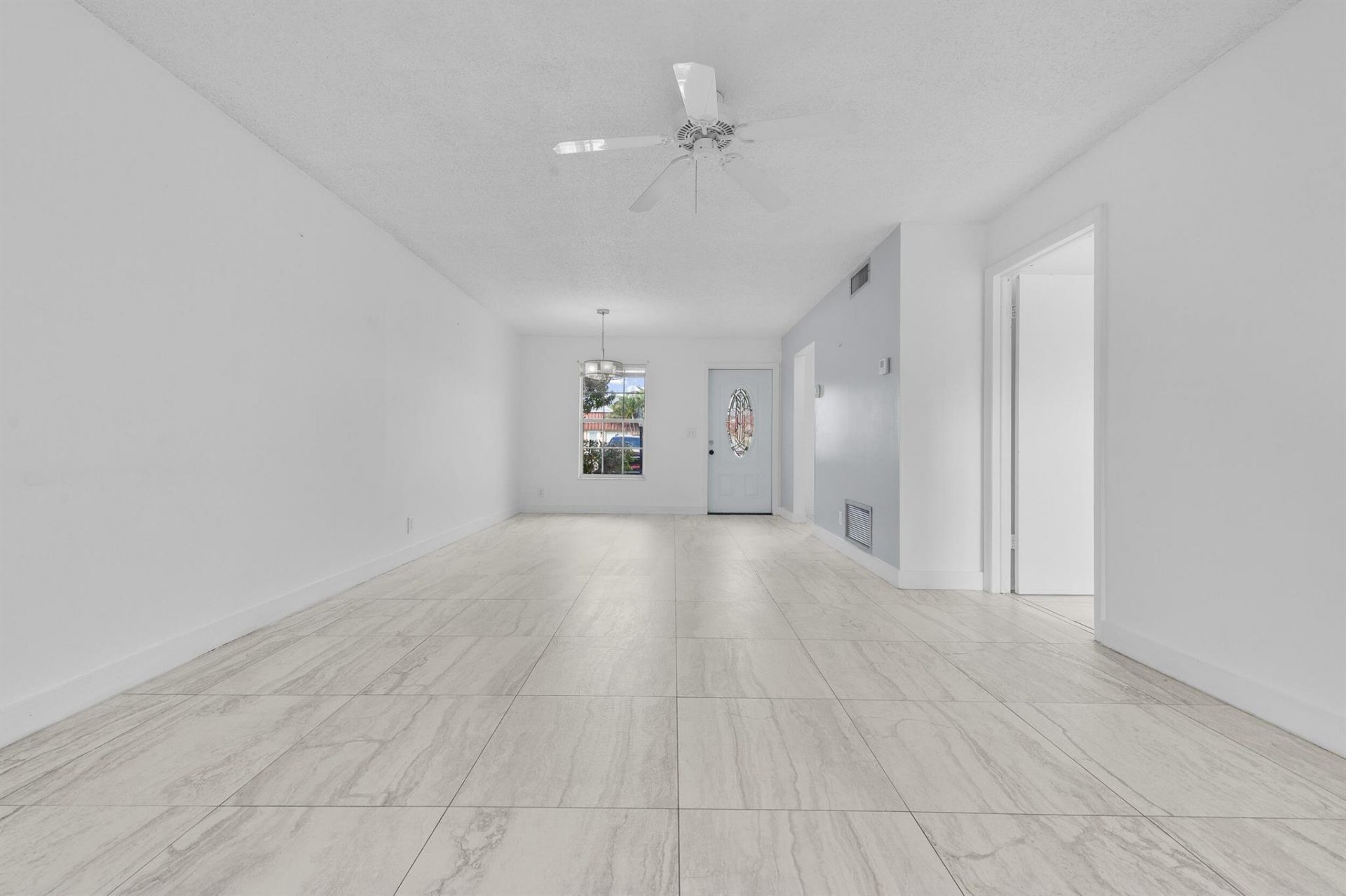 811 Salem Lane, Lake Worth, FL 33467 Photo
