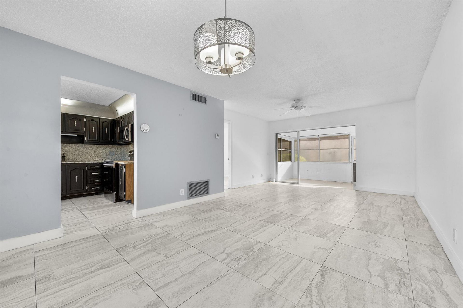 811 Salem Lane, Lake Worth, FL 33467 Photo