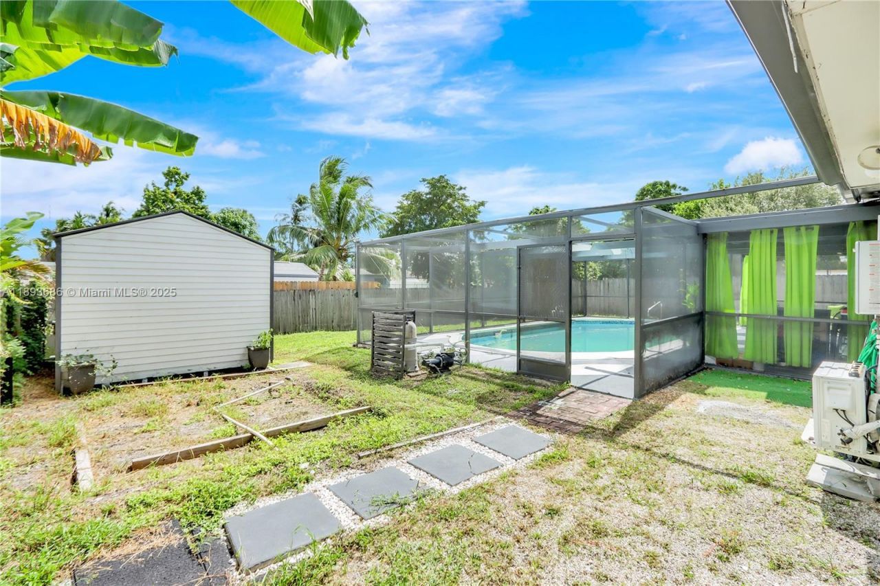 820 NW 67th Ave, Margate, FL 33063 Photo