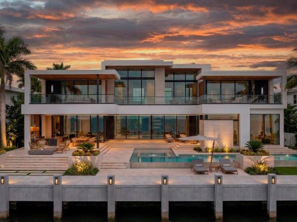 2501 Del Lago Drive, Fort Lauderdale, FL 33316