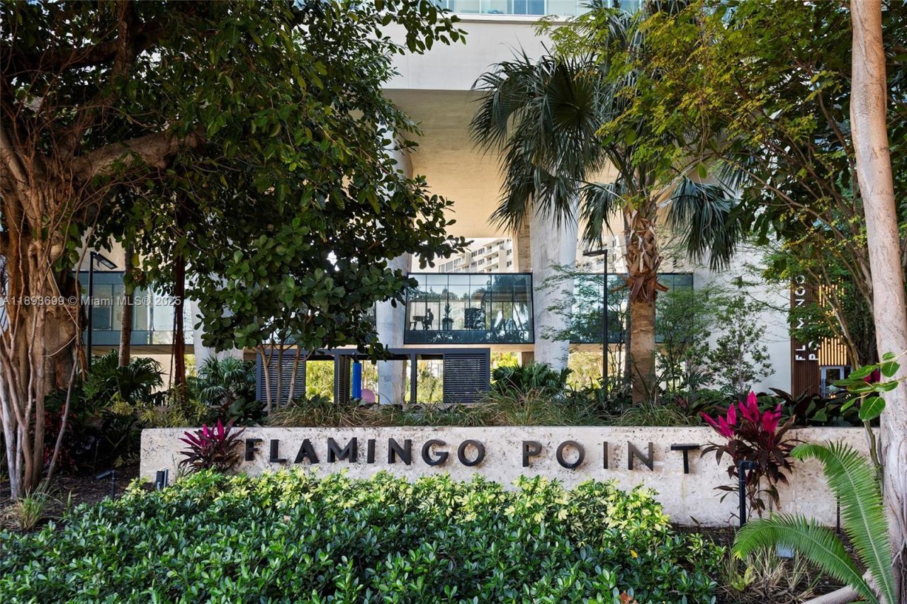 1500 Bay Rd, Unit 1122S, Miami Beach, FL 33139 Photo