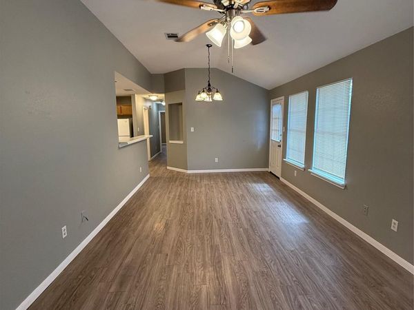 2221 Creekside LN, Unit B, Georgetown, TX 78626