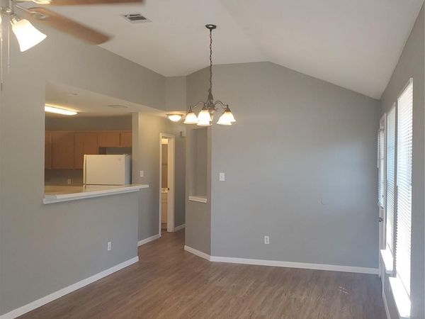 2221 Creekside LN, Unit B, Georgetown, TX 78626