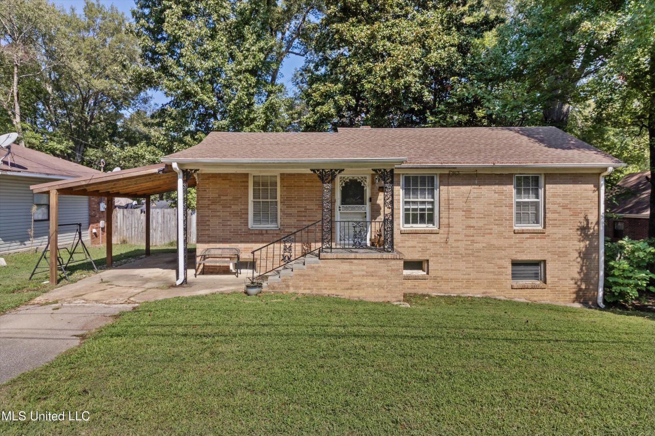 9270 College Street, Olive Branch, MS 38654 Main Photo