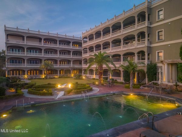 4640 W Beach Boulevard, Gulfport, MS 39501