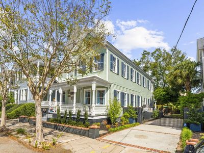 6 Rutledge Avenue, Charleston, SC 29401