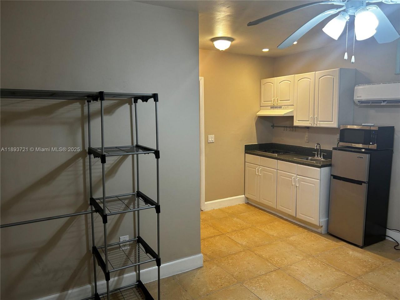 7630 SW 73rd Pl, Unit 1, Miami, FL 33143 Photo