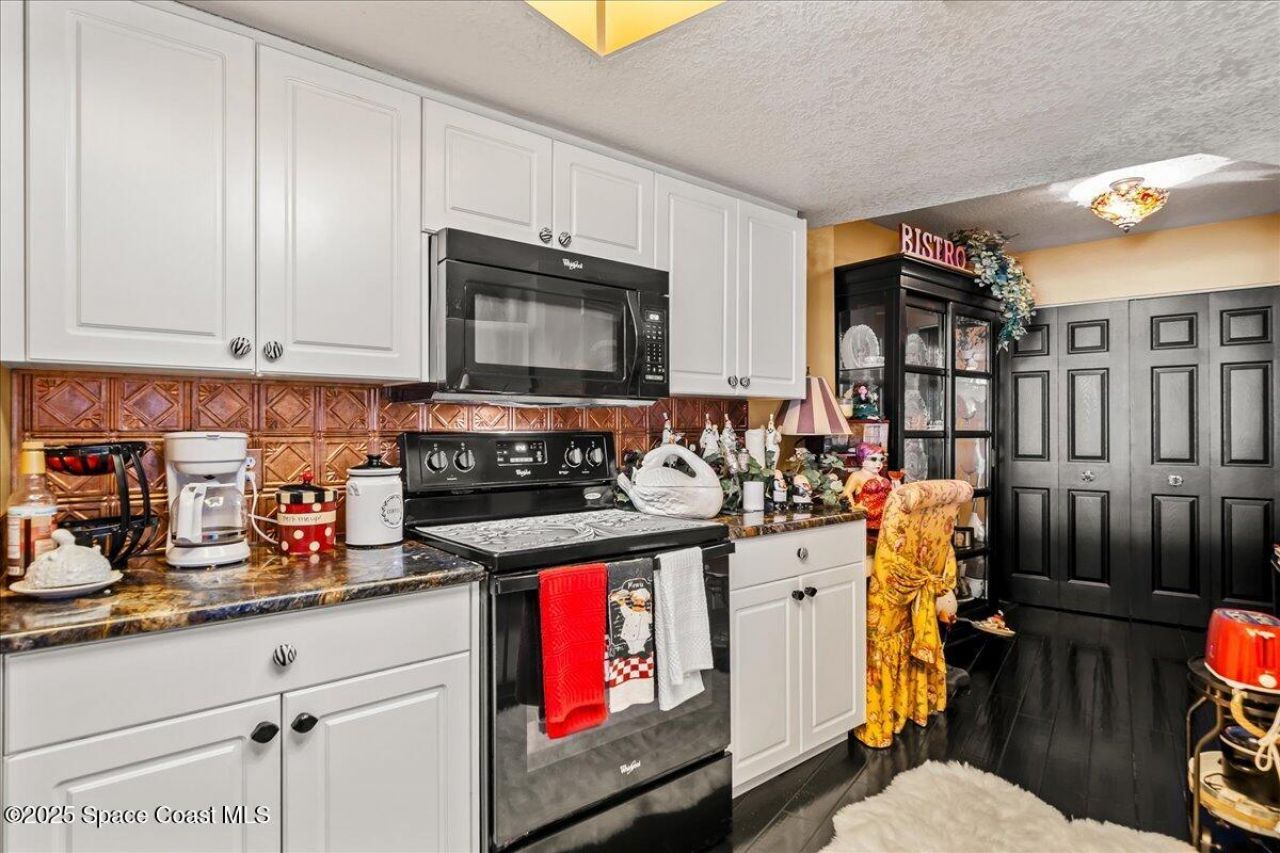 104 Riverside Drive, Unit 203, Cocoa, FL 32922 Photo