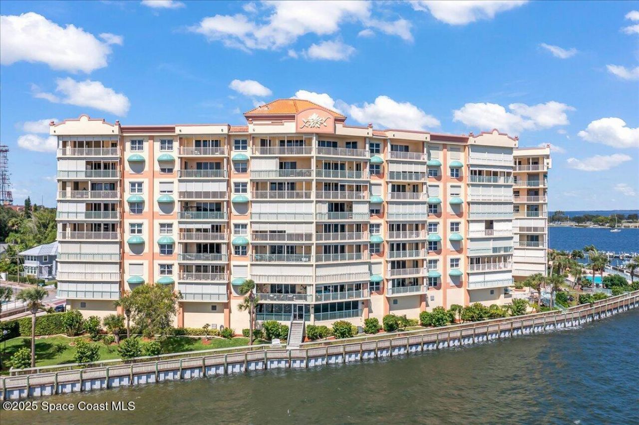104 Riverside Drive, Unit 203, Cocoa, FL 32922 Photo