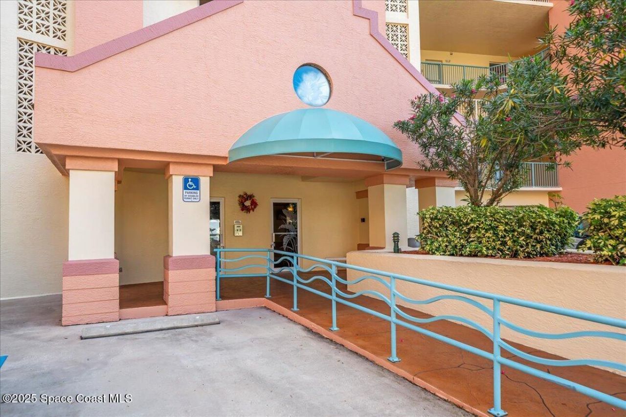 104 Riverside Drive, Unit 203, Cocoa, FL 32922 Photo