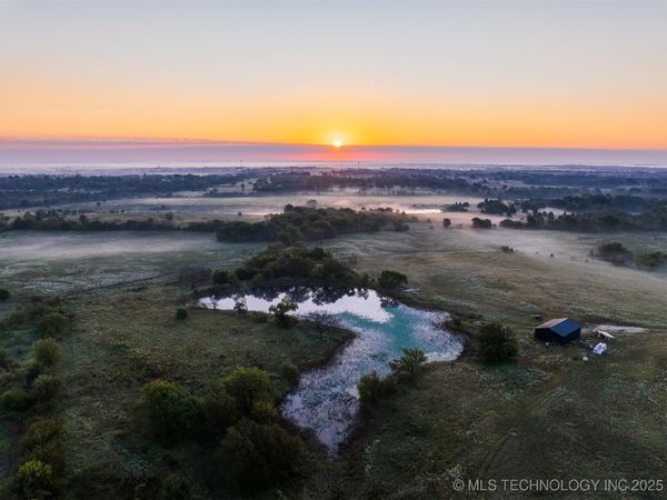 91 E 211th Street S, Porter, OK 74454