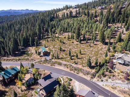 13038 Skislope Way, Truckee, CA 96161 Photo