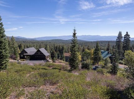 13038 Skislope Way, Truckee, CA 96161 Photo