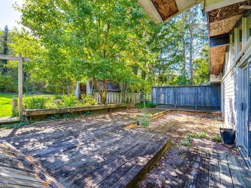 7501 Mayfield Road, Chesterland, OH 44026 Photo 18