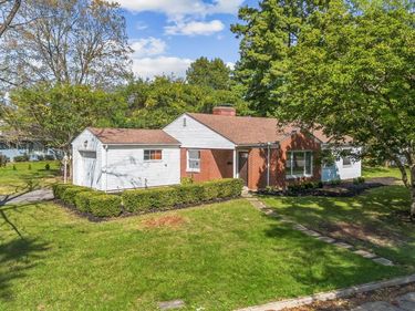 2676 tudor Road Road, Columbus, OH 43209