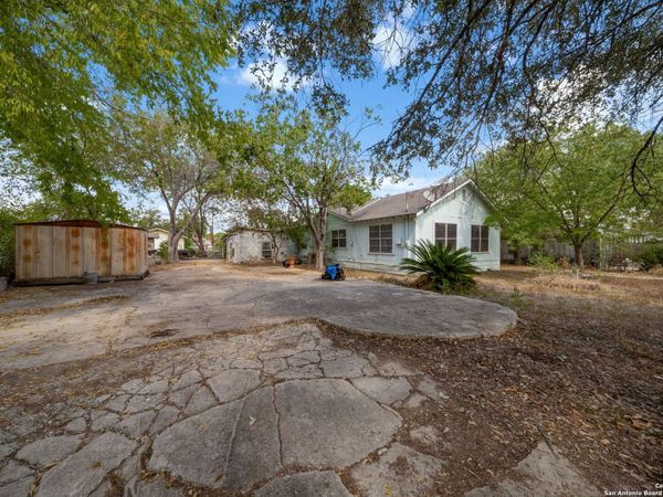 1703 San Casimiro, San Antonio, TX 78214