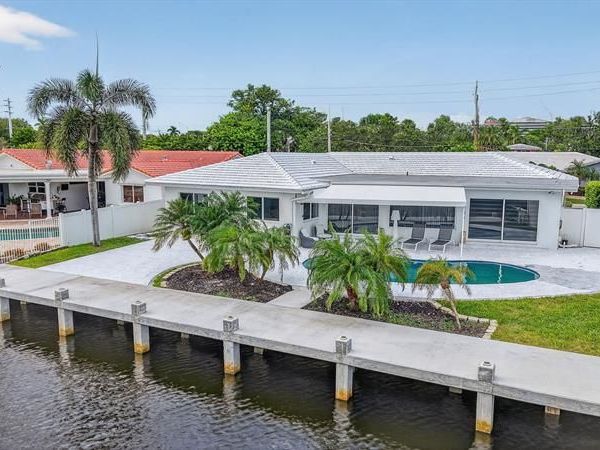 2720 NE 59th St, Fort Lauderdale, FL 33308