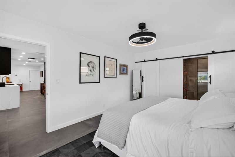 2720 NE 59th St, Fort Lauderdale, FL 33308 Photo