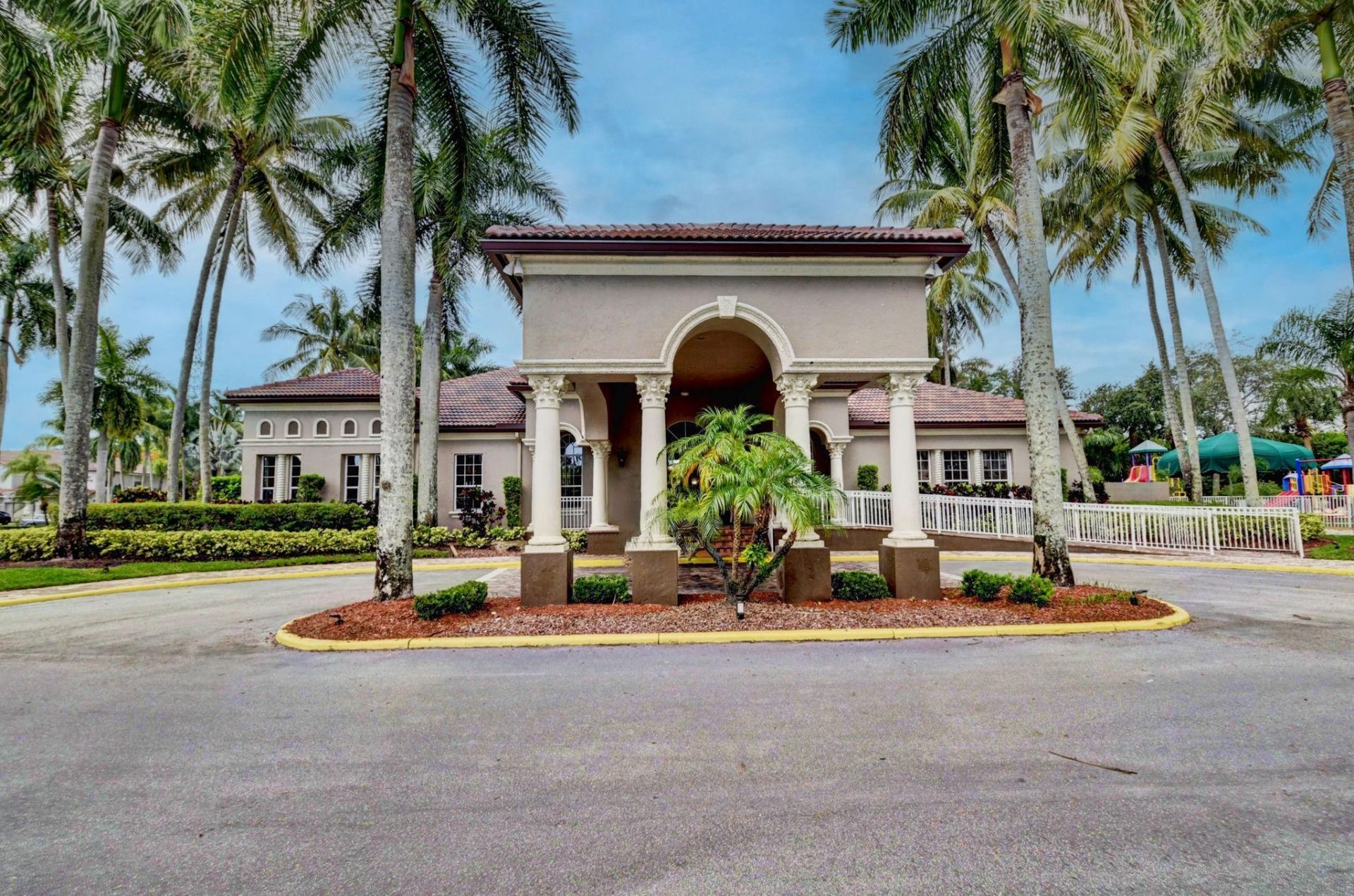 8553 Via Serena, Unit 8553, Boca Raton, FL 33433 Photo