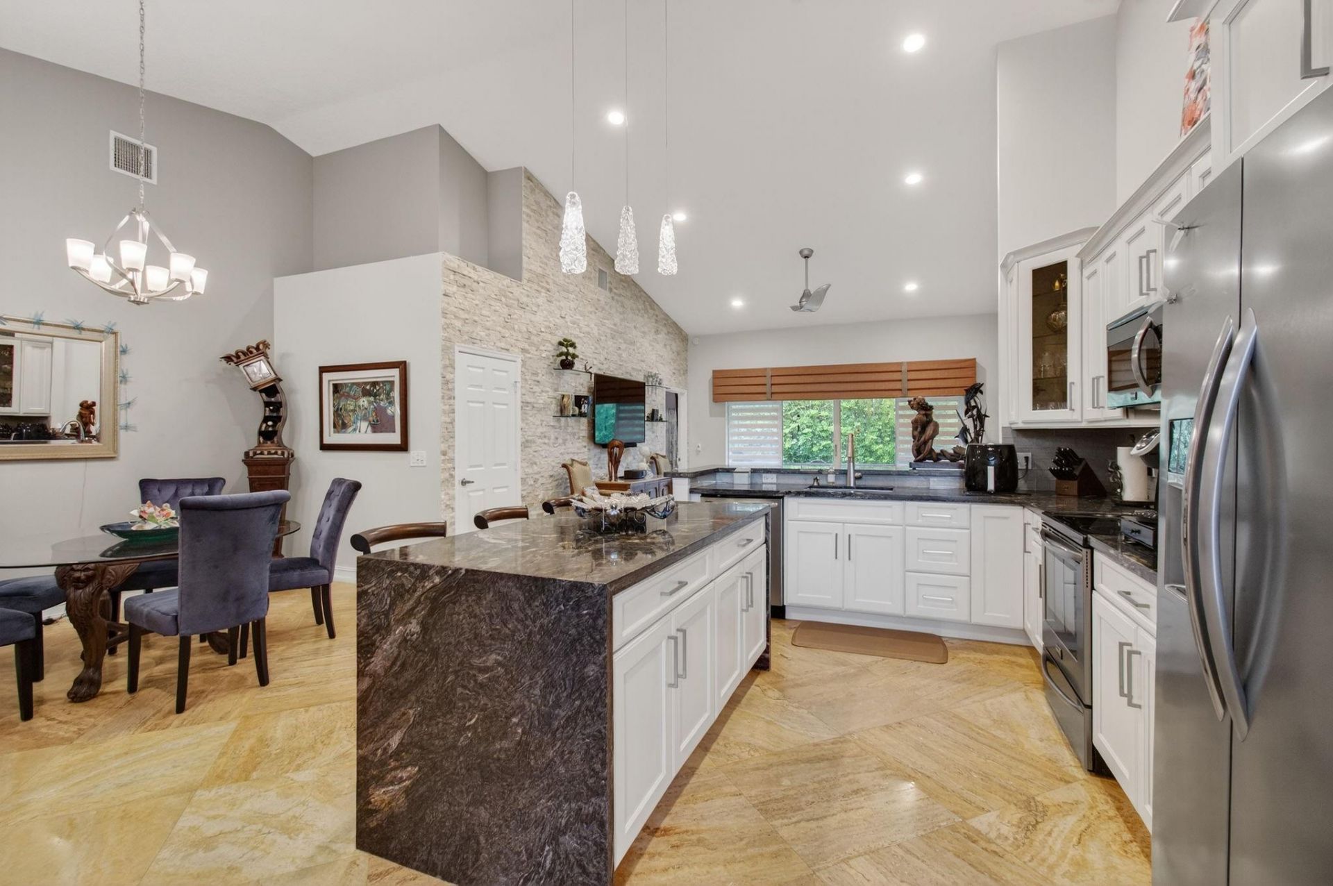 8553 Via Serena, Unit 8553, Boca Raton, FL 33433 Photo