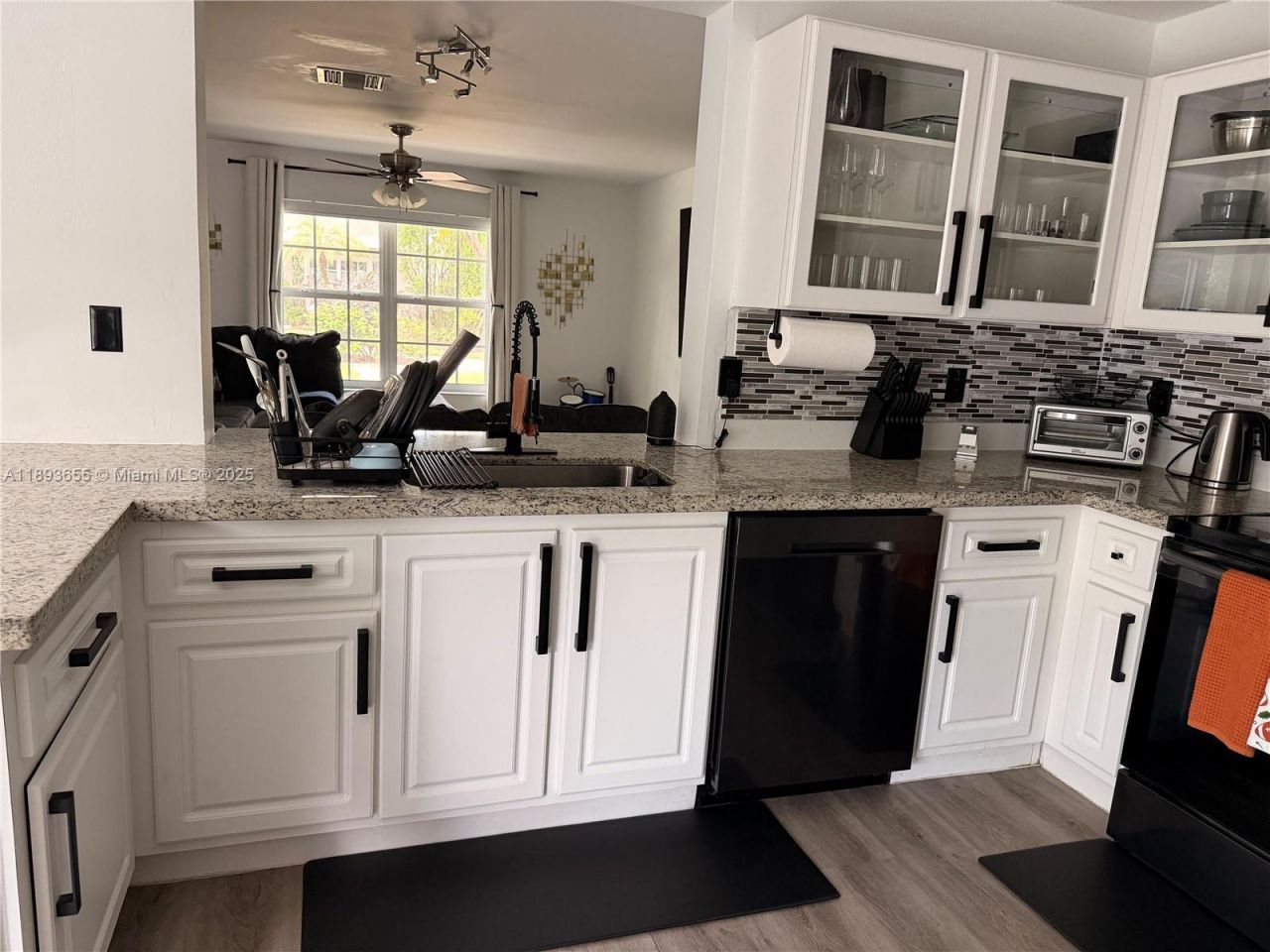 3801 NW 121st Ave, Sunrise, FL 33323 Photo