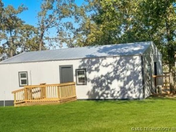 18 Nakomis Court, Canadian, OK 74425