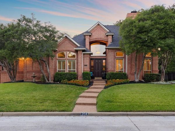 204 Southridge Lakes Parkway, Southlake, TX 76092