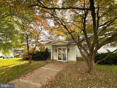 1440 WASHINGTON STREET, EASTON, PA 18042