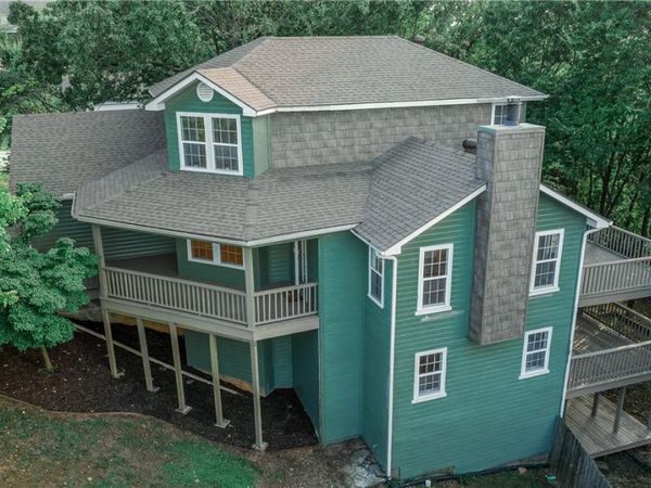 1583 N Forest Heights, Fayetteville, AR 72703