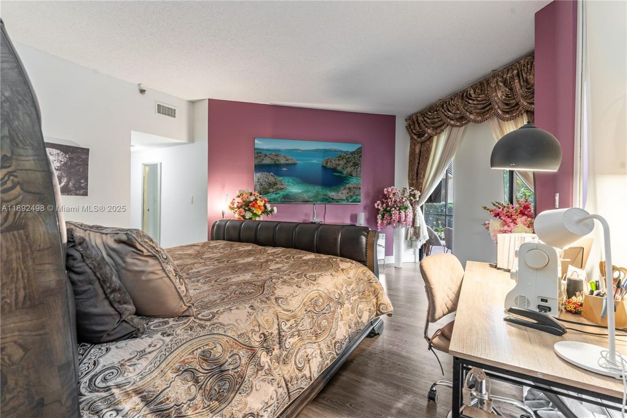 7300 Radice Ct, Unit 109, Lauderhill, FL 33319 Photo