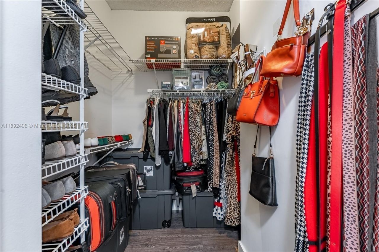 7300 Radice Ct, Unit 109, Lauderhill, FL 33319 Photo