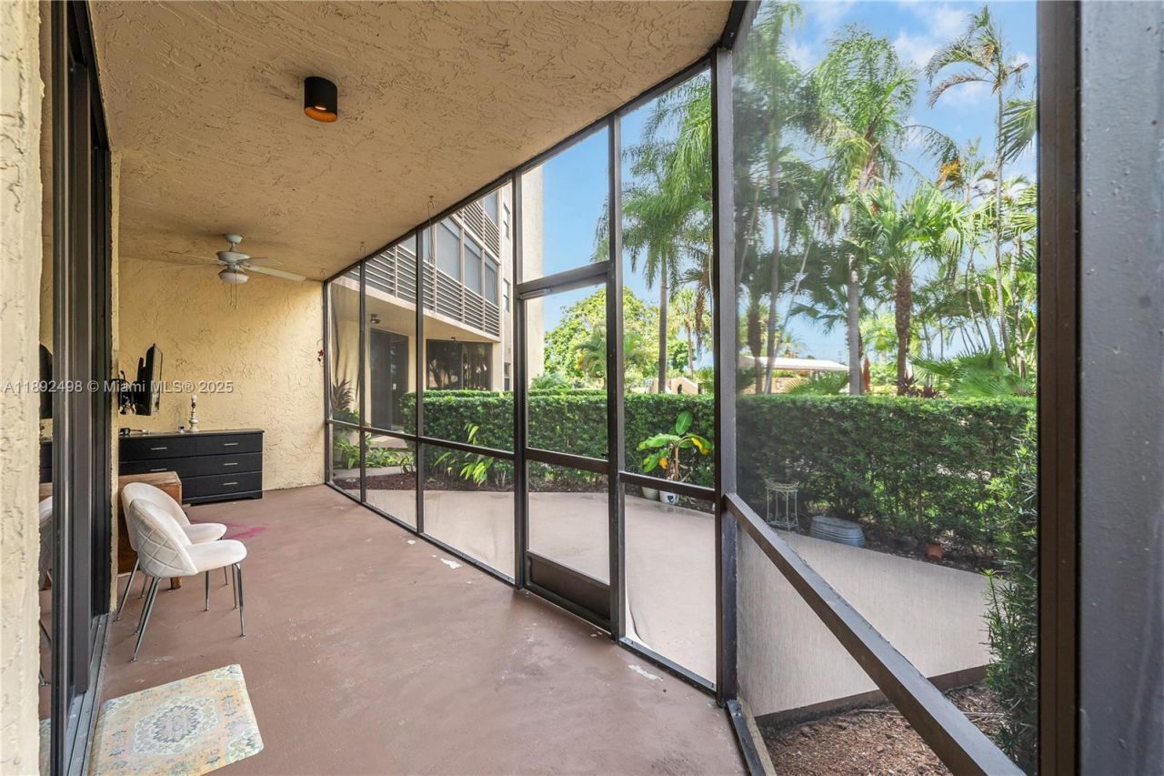 7300 Radice Ct, Unit 109, Lauderhill, FL 33319 Photo