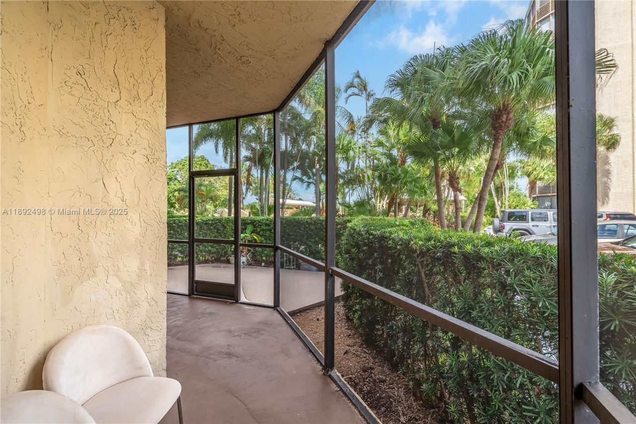 7300 Radice Ct, Unit 109, Lauderhill, FL 33319 Photo