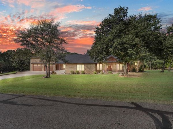 4600 Clipper Crossing, Edmond, OK 73013