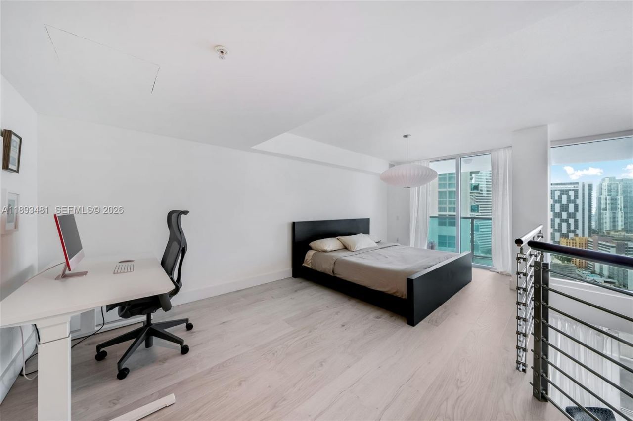 41 SE 5th St, Unit 1709, Miami, FL 33131 Photo