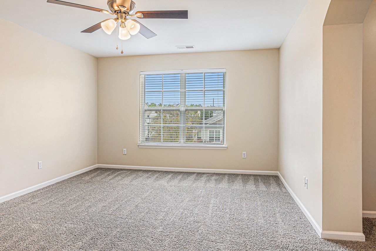 108 Summer View Road Photo 13