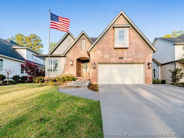 401 Bridgewater Drive, Sanford, NC 27330
