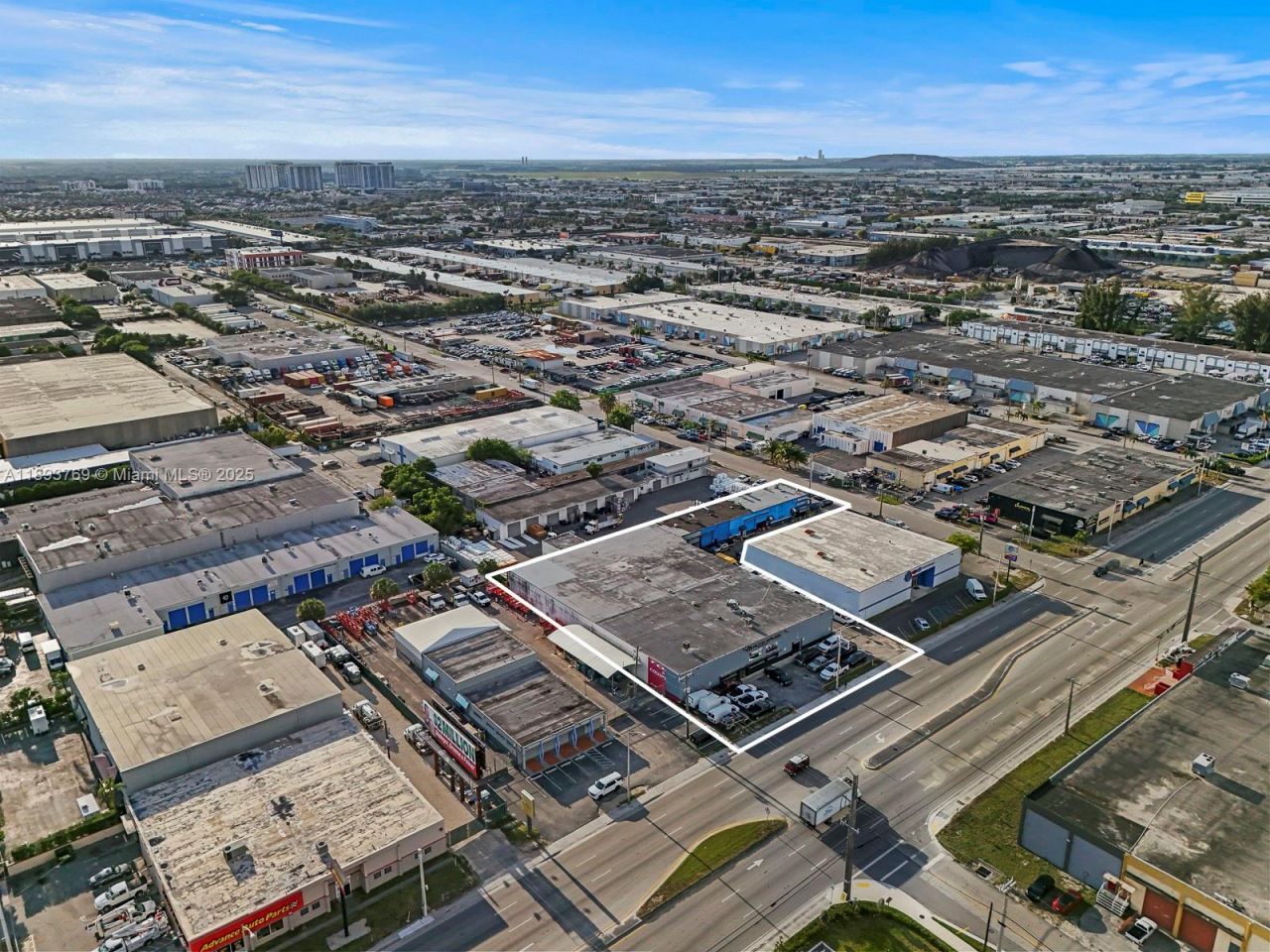 4200 NW 72nd Ave, Miami, FL 33166 Photo