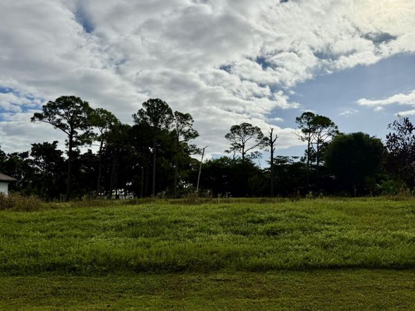 10328 SW Rookery Way, Palm City, FL 34990