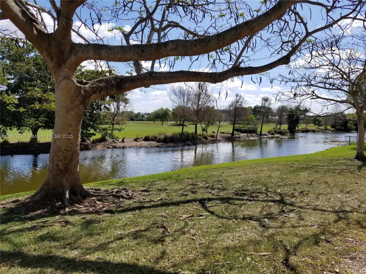 13090 Vista Isles Dr, Unit 124, Sunrise, FL 33325 Photo