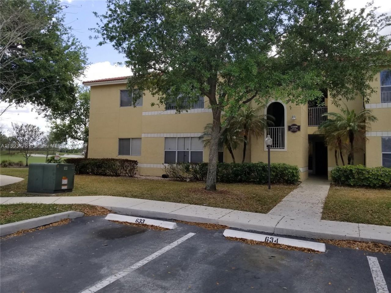 13090 Vista Isles Dr, Unit 124, Sunrise, FL 33325 Photo